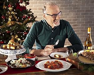 Cover image of the movie Bonacini's Italian Christmas (2018)